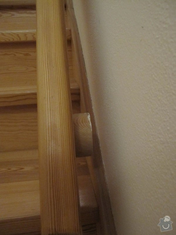 Oprava dřevěného schodišťového madla, oprava dveří: Schodistove_madlo_3