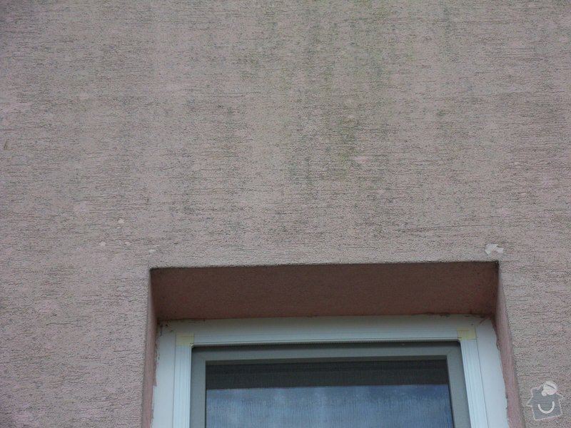 Vyčištění fasády + drobné opravy omítky na RD: SDC15259