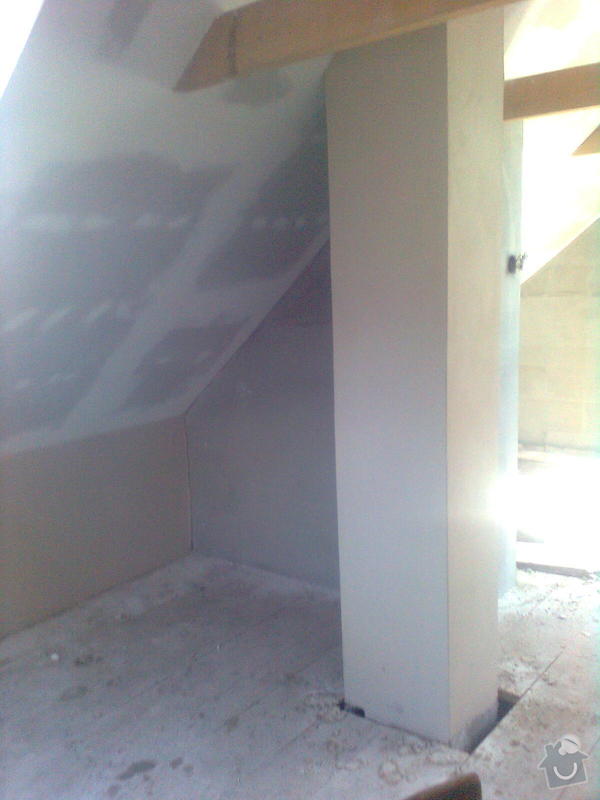 Oprava podkroví - nové schodiště, zateplení střechy, 2 střešní okna: Obraz1739
