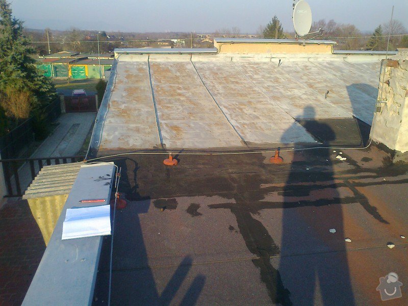 Pokrytí stávající pultové střechy cca 65m2.Sklon 8 až 11 stupnů.: Fotografie1193