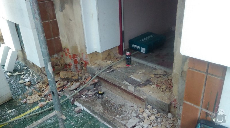 Kompletí rekonstrukce a zateplení fasády bytového domu: IMAG0368
