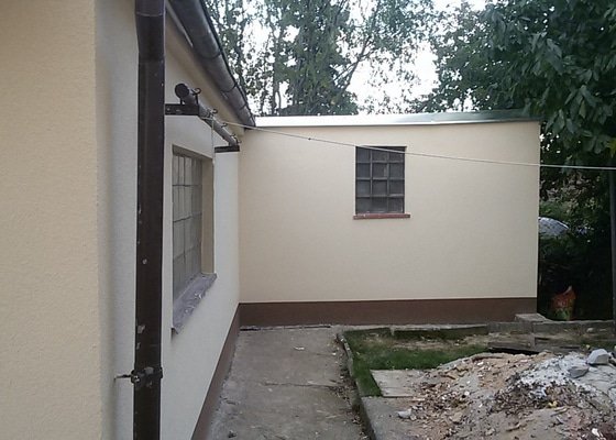 Zateplení fasády,rekonstrukce garáže a soklu