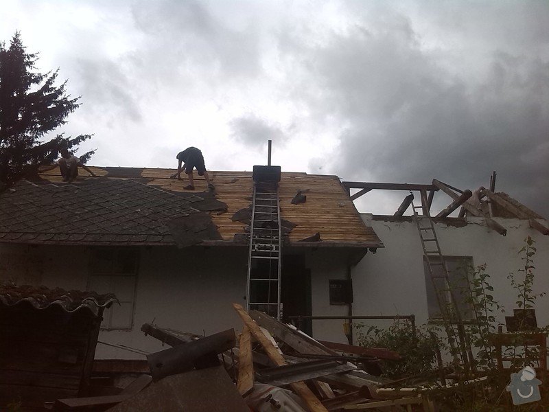 Rekonstrukce střechy, komínu: IMG_20150727_122107
