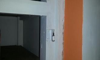 Vymalování bytu a nalakování dveří a zárubní