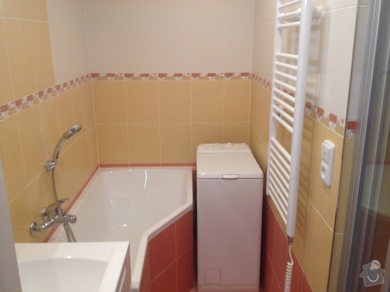 Rekonstrukce bytového jádra - zakomponování vany a sprchového koutu: IMG_2020