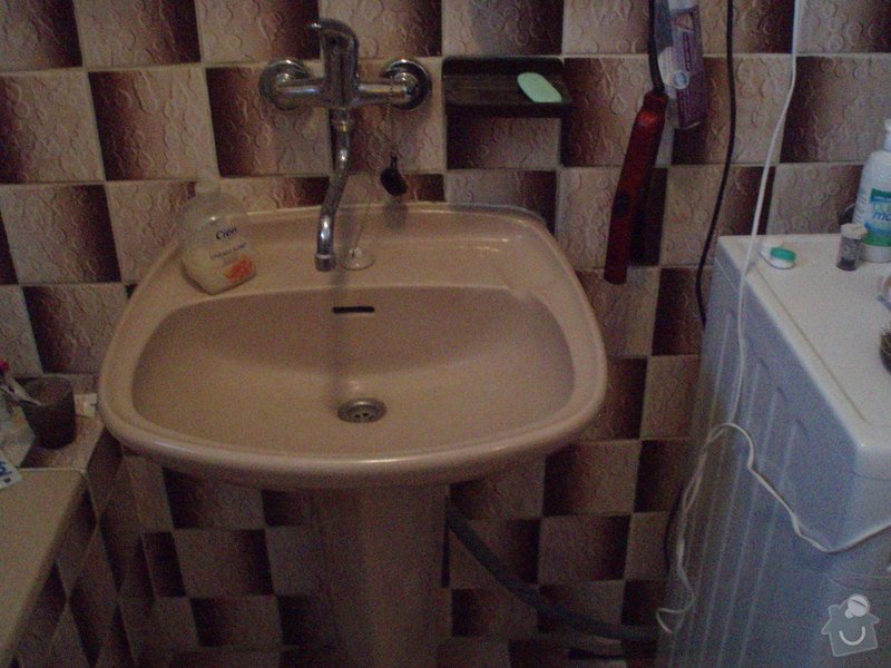 Rekonstrukce koupelny a WC v Nymburce: P1015416