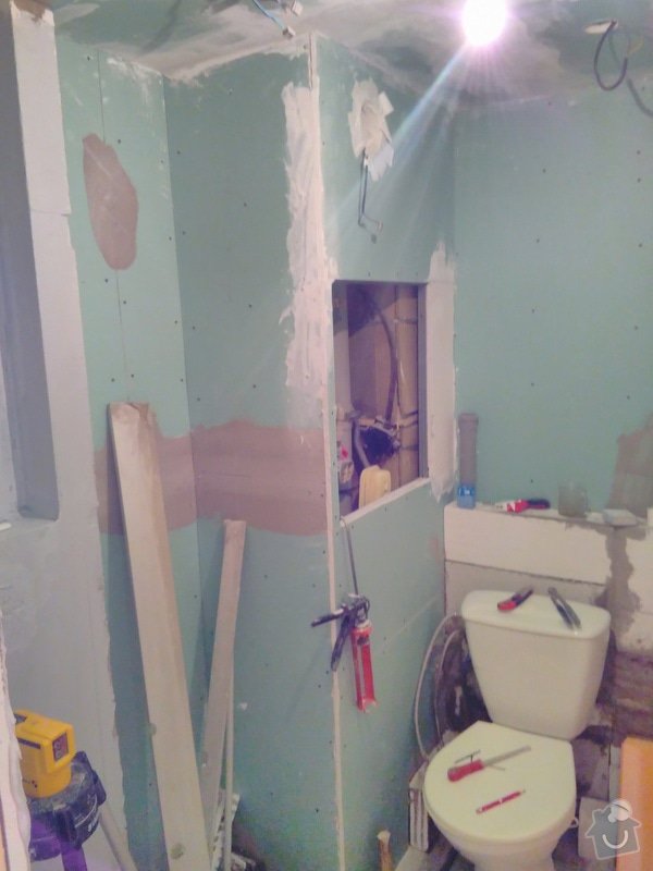 Koupelnu bez bourání bytového jádra paneláku: IMG_20151028_114628