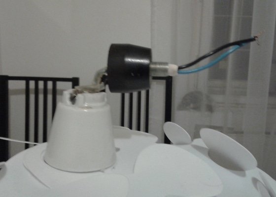 Elektrikář - instalace stropního svítidla