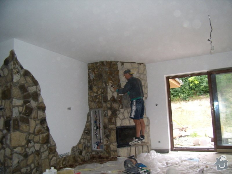 Obložení obývacího pokoje kamenem a koupelny + mozaika : oblozeni-obyvaciho-pokoje-prirodnim-kamenem_PB190303
