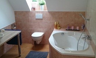 Realizace koupelny v rodinném domě včetně návrhu 3D