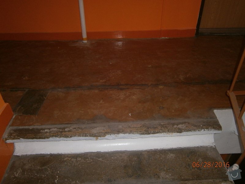 Renovace schodiště a zábradlí: P6280700