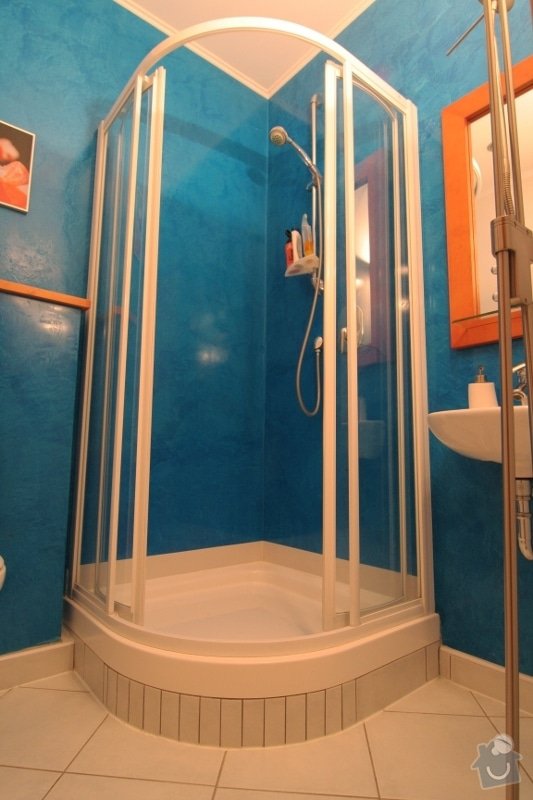 Benátský štuk ve sprchovém koutě místo obkladů: 1-sprchovy-kout
