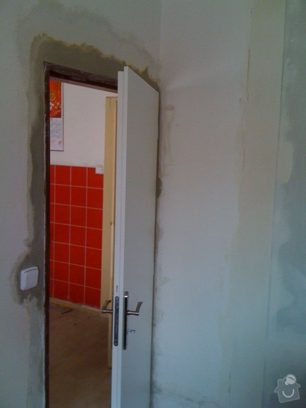 SDK příčka, vyříznutí dveří, obklad kuchyň : IMG_1307