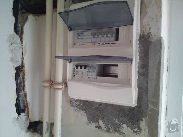 Rekonstrukce elektroinstalace v rodinném domě: DSC00281