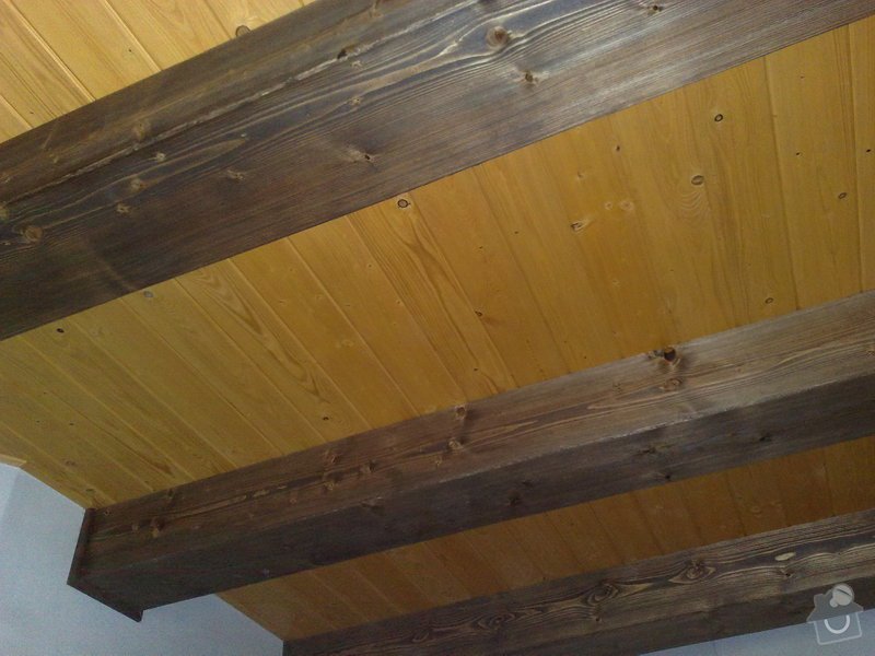Dodávka a montáž obložení stropu a stěny ložnice: 4
