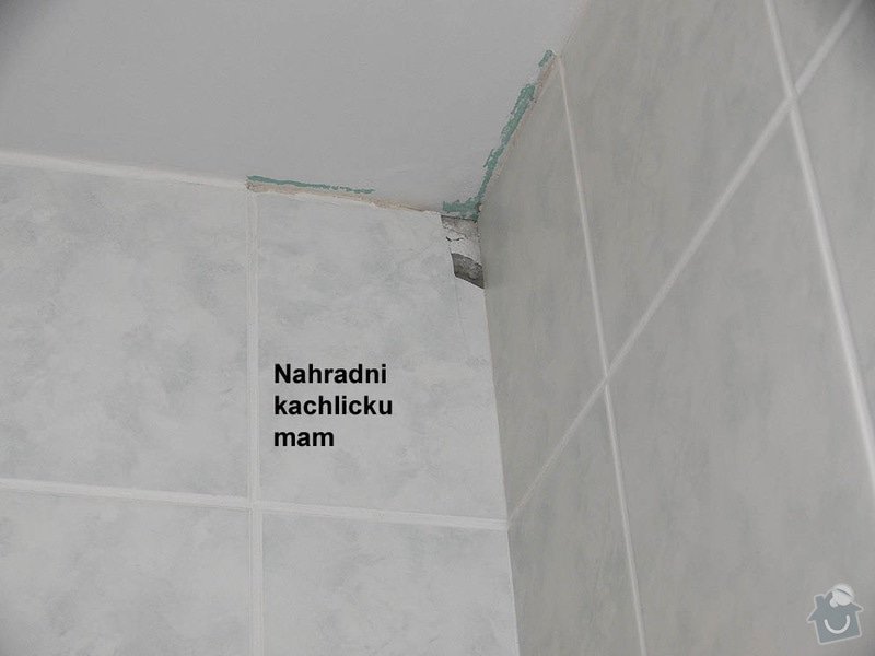 Pokládka mrazuvzorné dlažby na balkoně: koupelna_vymenit_rozbitou_kachlicku