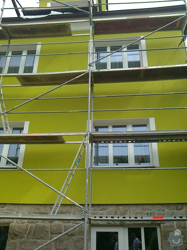 Povrchové úpravy fasád včetně zateplení obvodového pláště budov podle tech.postupu Mystrál,Baumit,polyst,vata: Fotografie0048