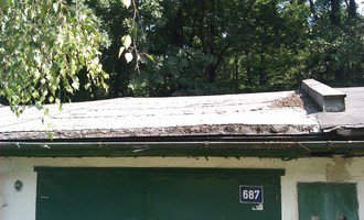 Střecha řadové garáže - stav před realizací