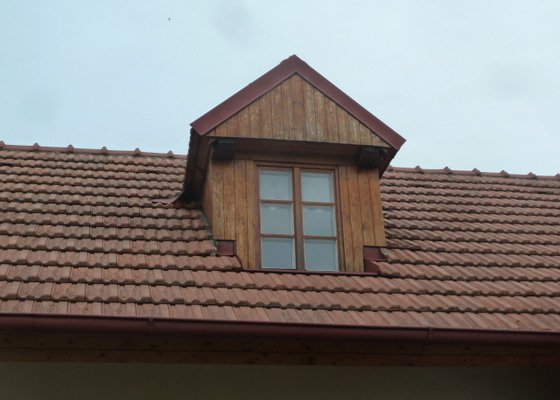 Nátěry klempířských konstrukcí, podbití střechy, zednické práce