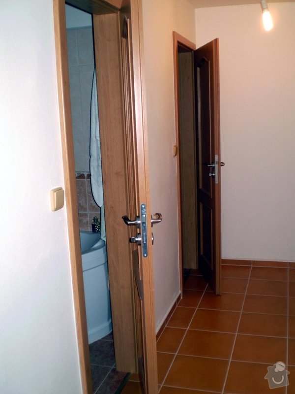 Kompletní dodávka dveří do bytu: PA020290