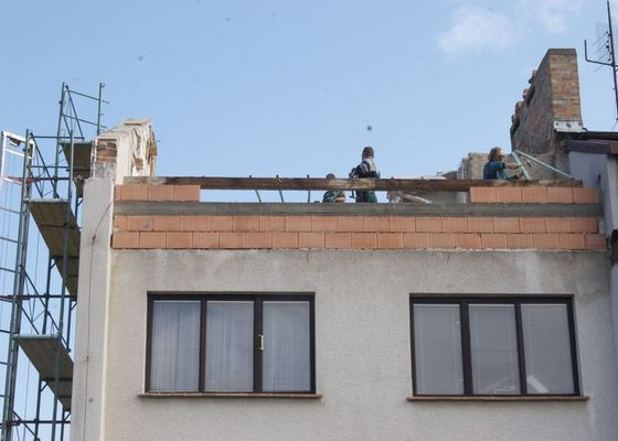 Přestavba střechy