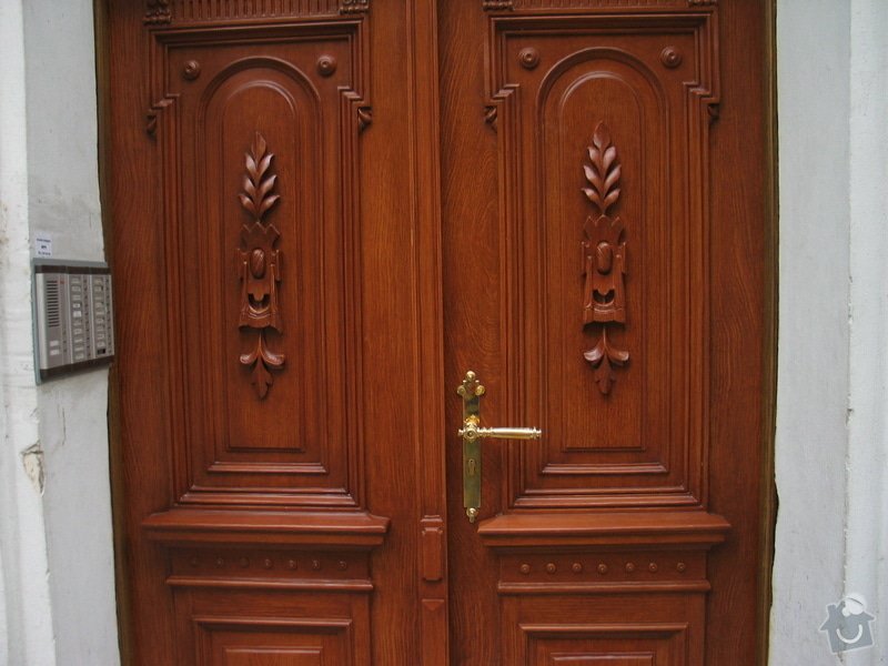 Restaurování vstupních dveří: restaurovani-vstupnich-dveri_100_0048