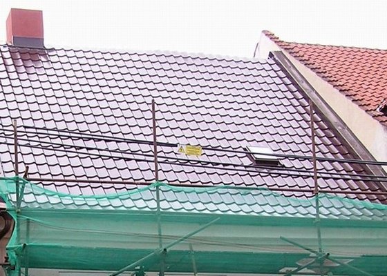 Rekonstrukce střechy a klempířské práce s tím spojené