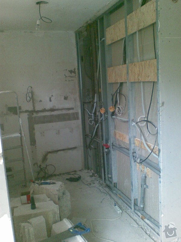 Rekonstrukce panelového bytu vč.soc.zař.: 15102009_003_