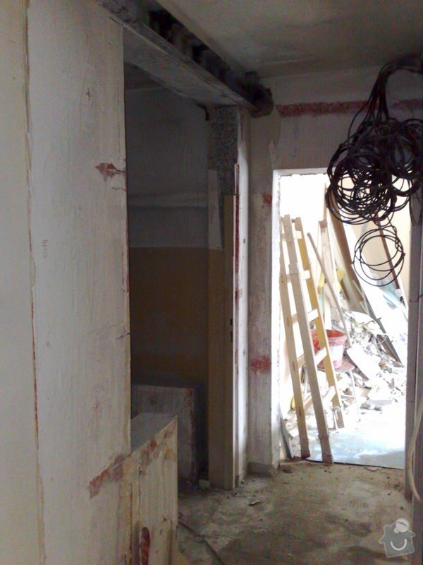 Rekonstrukce panelového bytu vč.soc.zař.: 081020092739