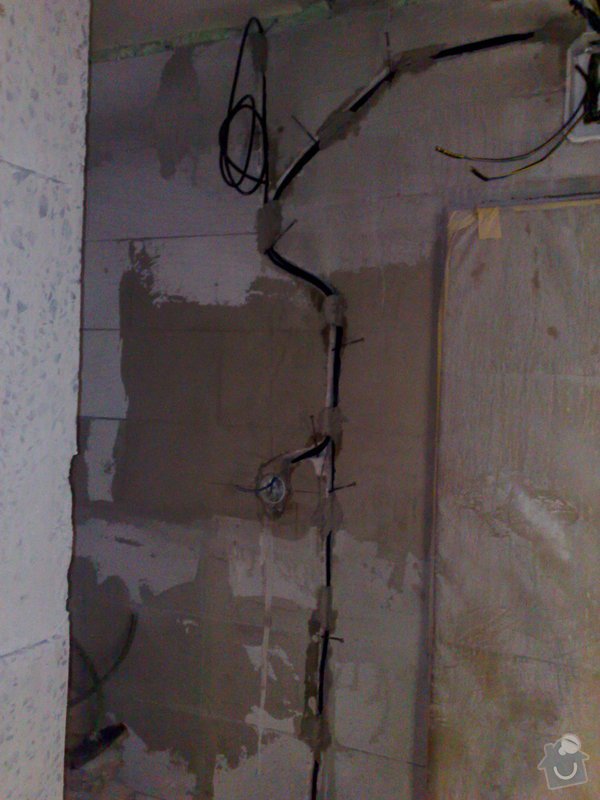 Rekonstrukce panelového bytu vč.soc.zař.: 131020092795