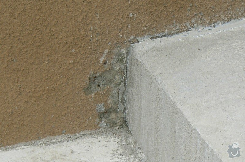 Oprava betonu u dvou venkovních vjezdů a schodiště: 2010_186