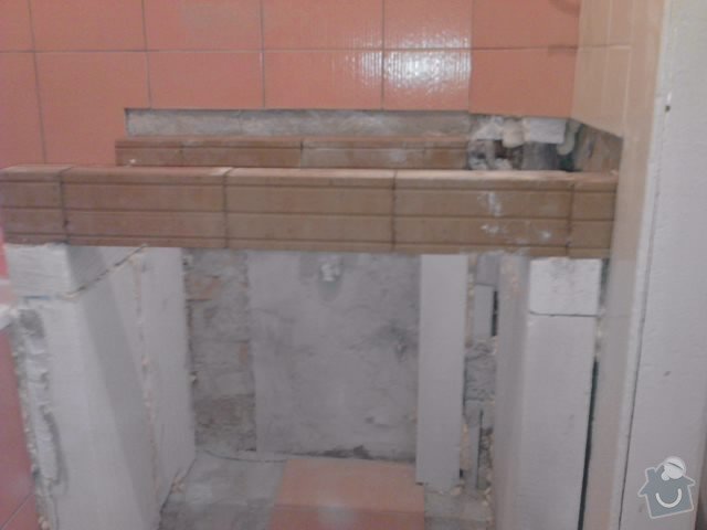 Rekonstrukce koupelny: P081211_15.19