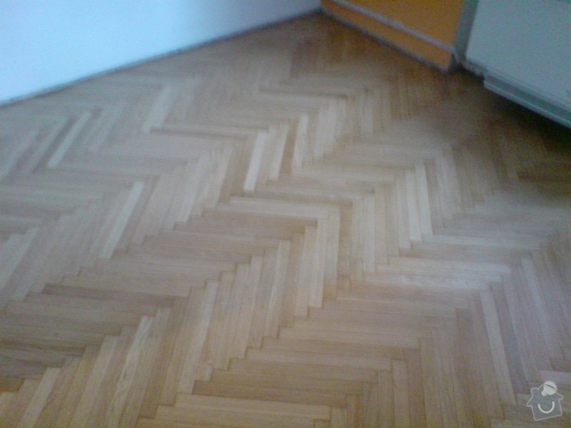 Renovace podlahy (65m2): Stary_telefon_440