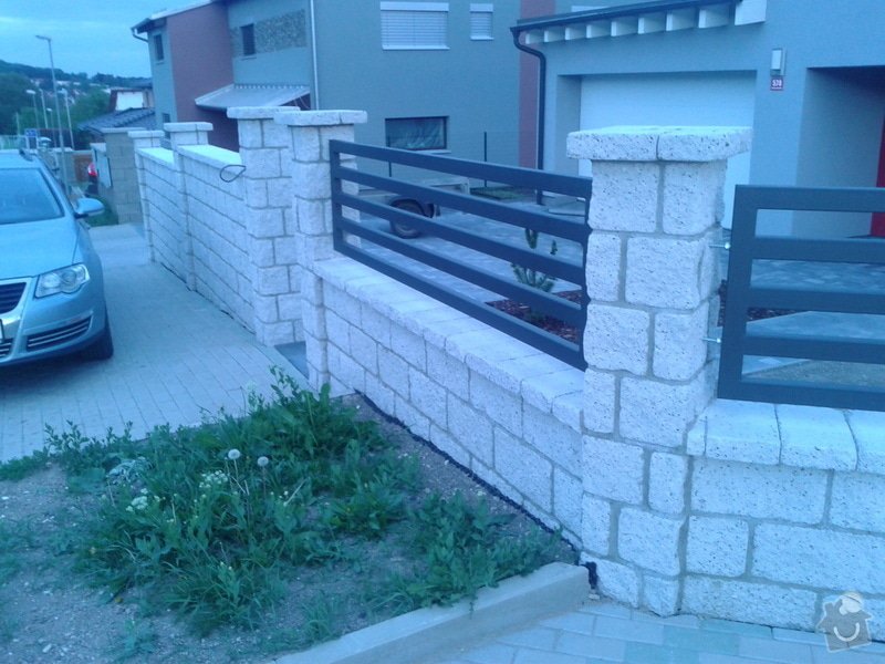 Výstavba plotu: Fotografie-0018