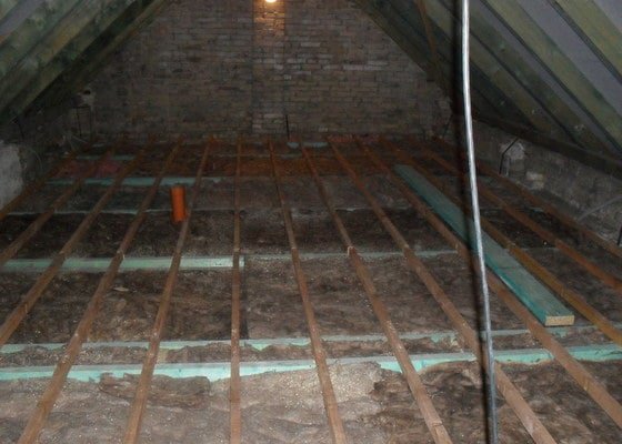 Zateplení podlahy v podkroví