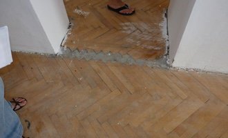 Rekonstrukce podlahy (2-3 pokoje) - stav před realizací