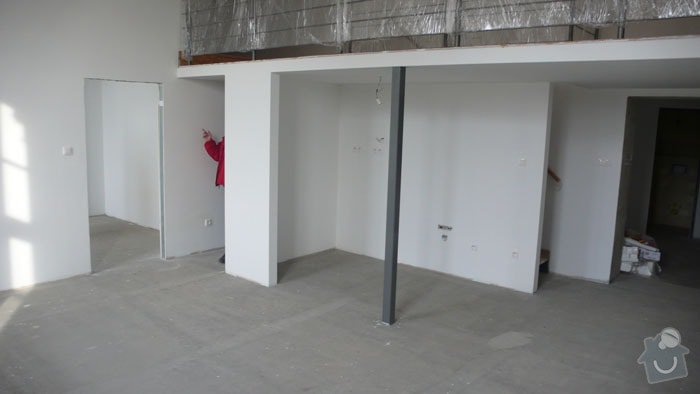 Atypický mezonetový apartmán - doplnění - bar z nerezu a hliníku: kk