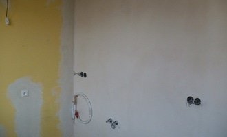 Rekonstrukce bytového jádra a stavební úpravy pro osazení kuchyňské linky