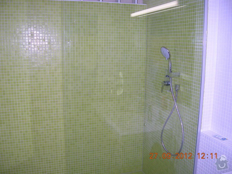 Kompletní rekonstrukce koupelny  (170x300cm) a WC: DSCN4676