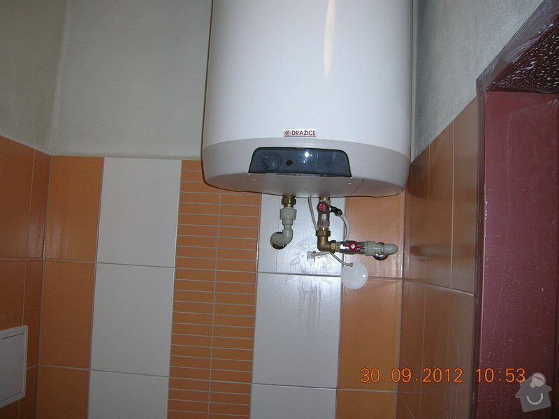 Rekonstrukce koupelny a WC: DSCN4686