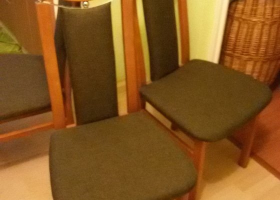 Čalounění na čtyři židle
