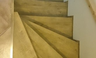 Koberec na schody