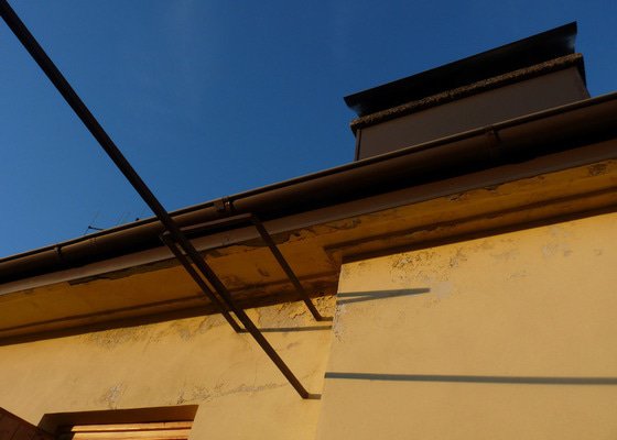 Menší oprava ploché střechy TURNOV - stav před realizací