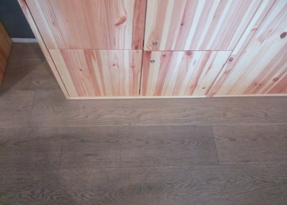 Vyčištění a naolejování dřevěné (dubové) podlahy