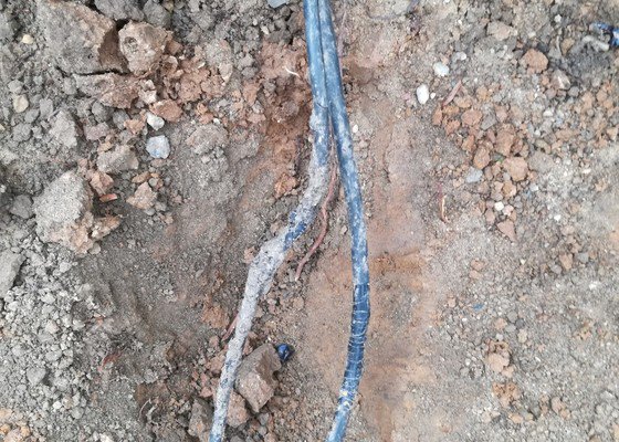 Oprava elektrického kabelu - stav před realizací