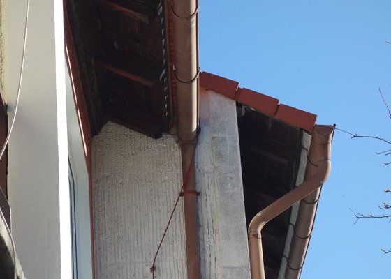 Nater a drobne opravy podbiti strechy