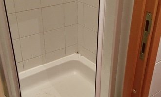 Úprava WC a sprchového koutu - stav před realizací