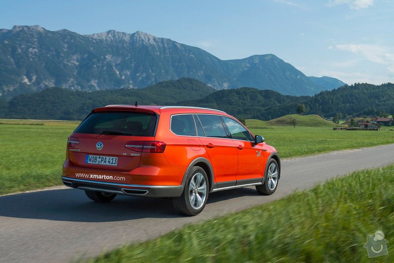 Reklamní polepy na auta: VW - pouze text na zadní nárazník – Jeden vůz.