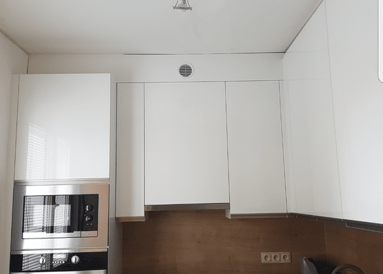 Napínaný strop v kuchyni