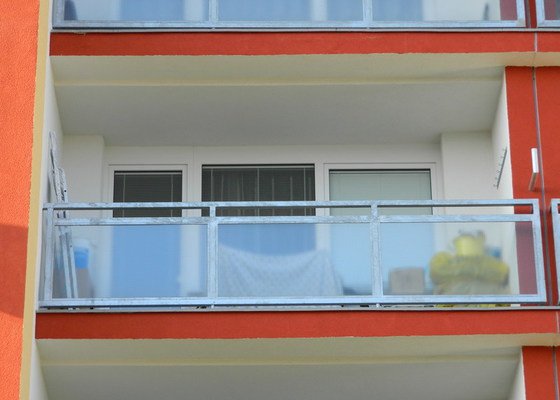 Zasklení balkonové lodžie - stav před realizací
